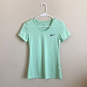 MINT GREEN NIKE DRI-FIT